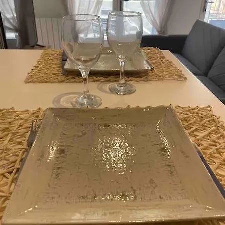 A Pied En Bord Du Canal Du Midi T2 Cosy Avec Jardin Proche Gare Et Hopital Apartment Castelnaudary